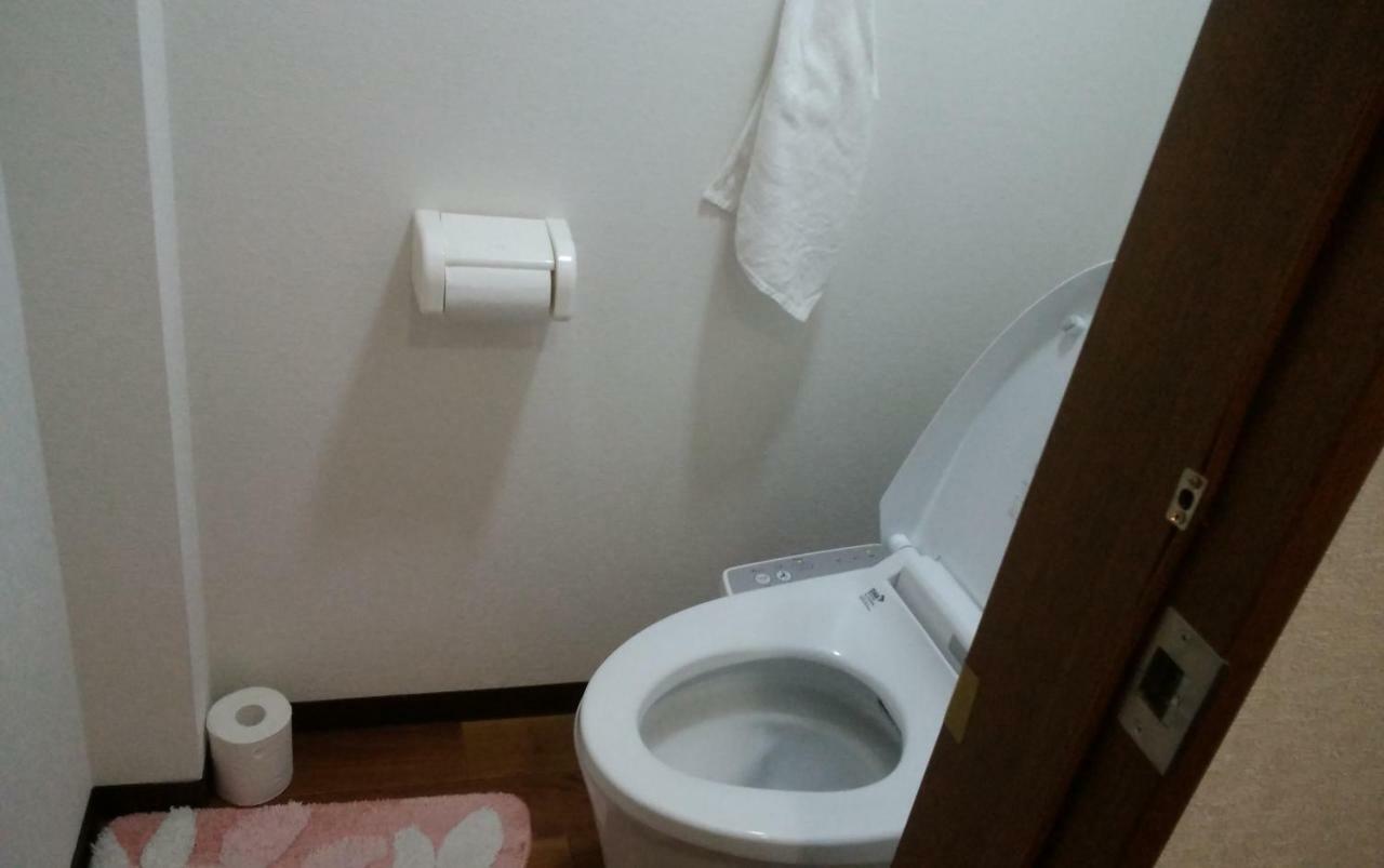 Fukuokakoryou Guesthouse Фукуока Екстериор снимка