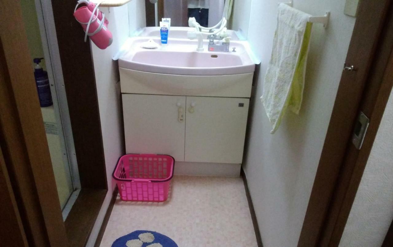 Fukuokakoryou Guesthouse Фукуока Екстериор снимка